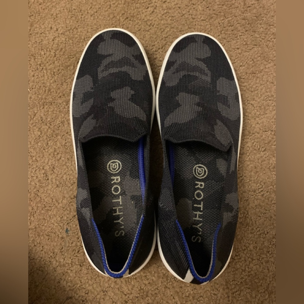 Rothy’s size 7 - Picture 2 of 4